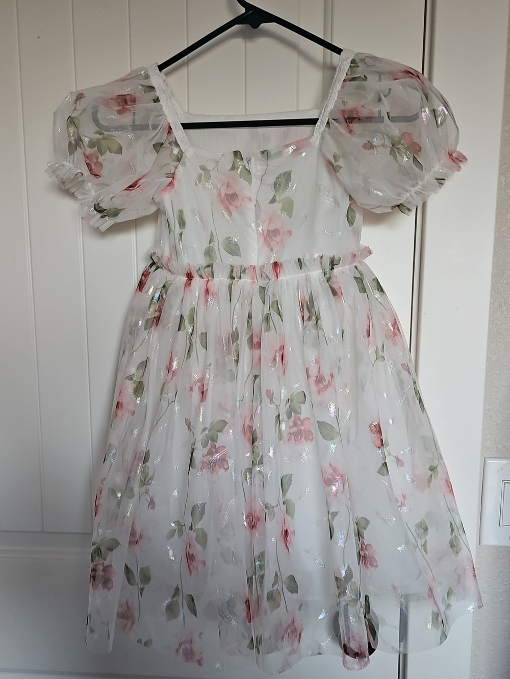 Girls White Floral Puff-Sleeve Party Dress
